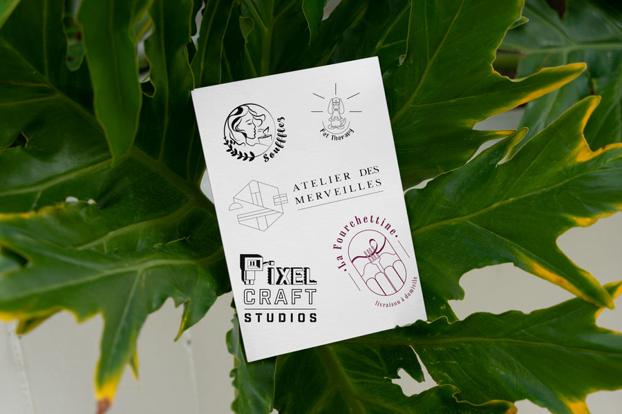 mockup-des-logos