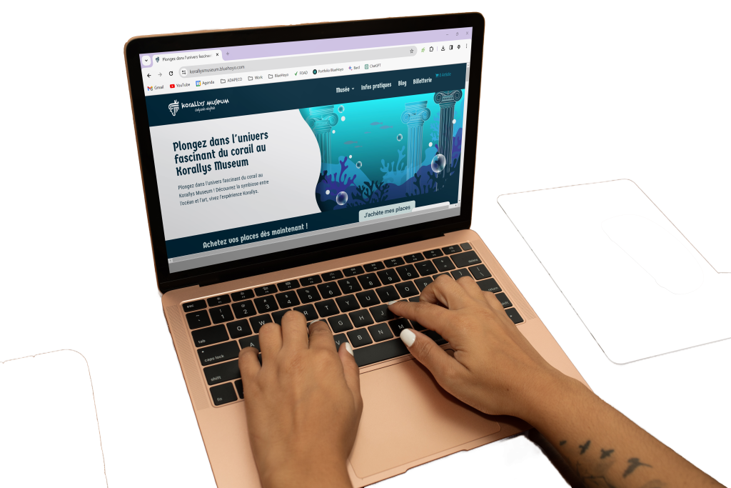 mockup ordintauer vers le site du Korallys Museum