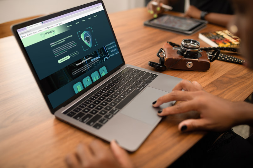 mockup ordinateur site IP Shield Pro